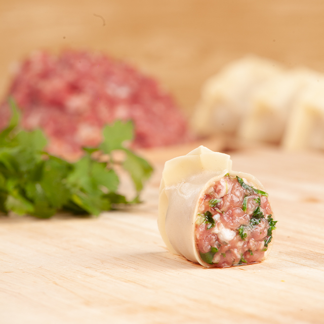http://www.hwfgd.com/香菜鲜肉水饺